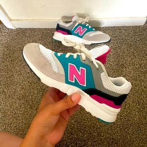 New Balance Girls size 1